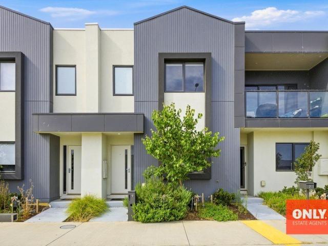 Townhouse for rent in Camerons Creek, Victoria