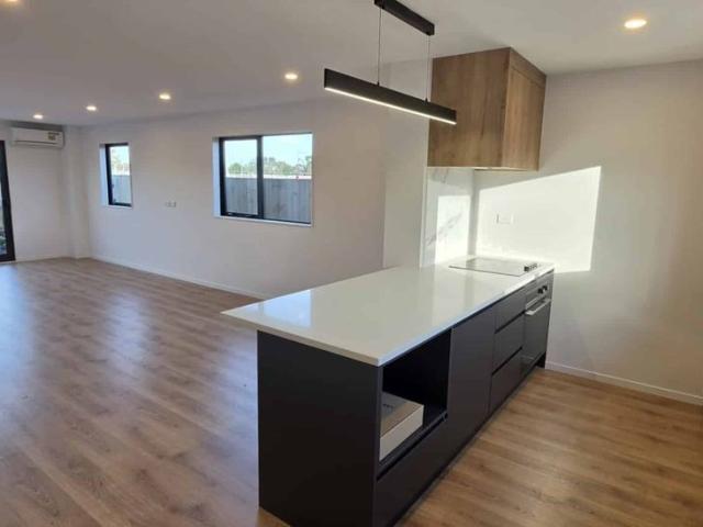 Townhouse for rent in Awhitu, Oroua County