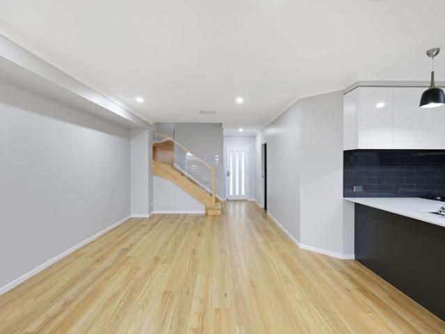 Apartment for rent in Kearneys Spring, Toowoomba