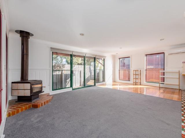 Townhouse for rent in Camerons Creek, Victoria