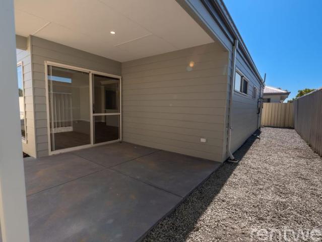 House for rent in Waikiki, Western Australia