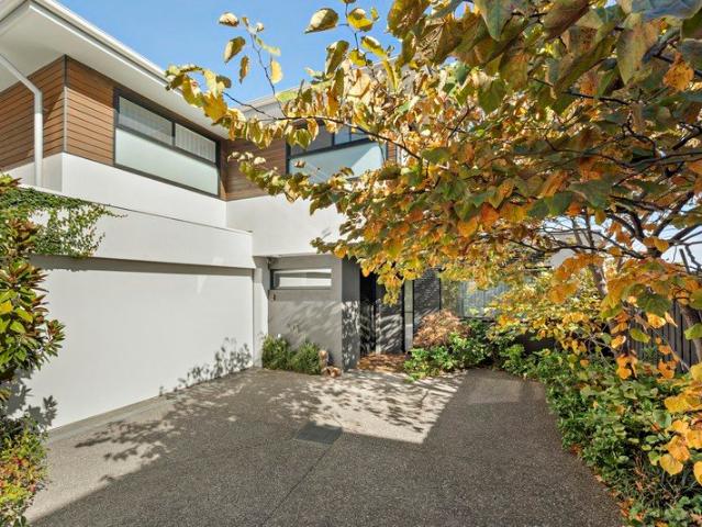 Townhouse for sale in Camerons Creek, Victoria