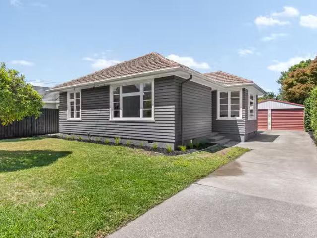 House for rent in Chaslands, Canterbury