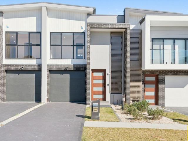 House for rent in Wollongong West, New South Wales