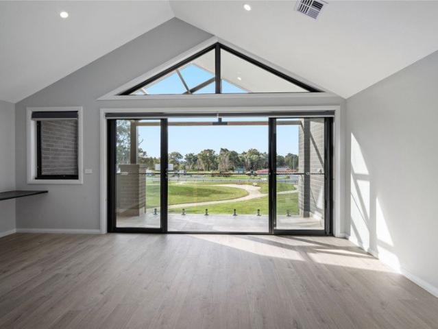 Townhouse for rent in Baranduda, Victoria