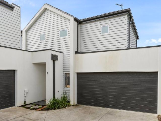 Townhouse for rent in Geelong, Victoria