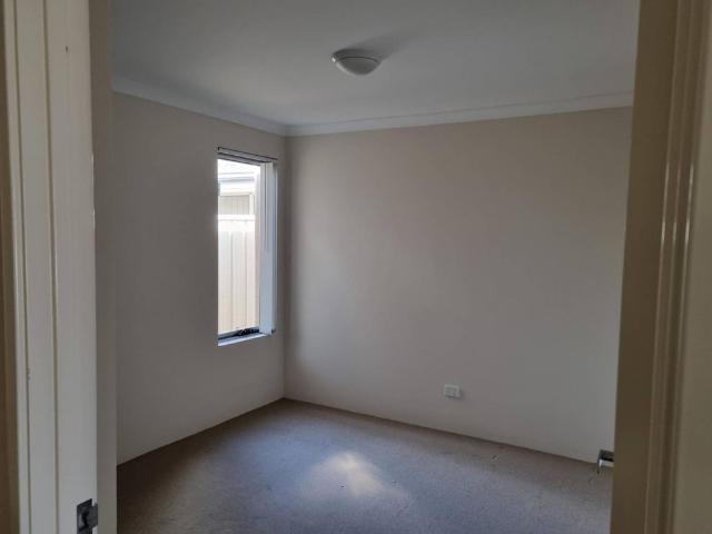 House for rent in Canning Vale, Western Australia