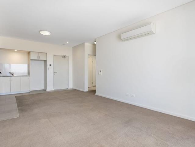 Apartment for rent in Cockburn Central, City of Cockburn