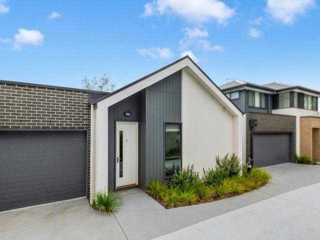 Townhouse for rent in Camerons Creek, Victoria