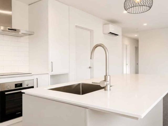 House for rent in Chaslands, Canterbury