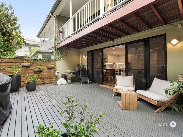 Townhouse for sale in Toombul, Queensland