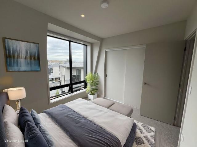 Townhouse for rent in Whangaparaoa, Oroua County