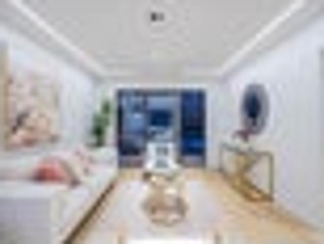 Townhouse for sale in Lynfield