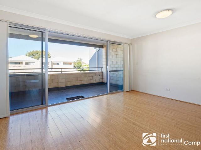 Apartment for rent in Parklands, Western Australia
