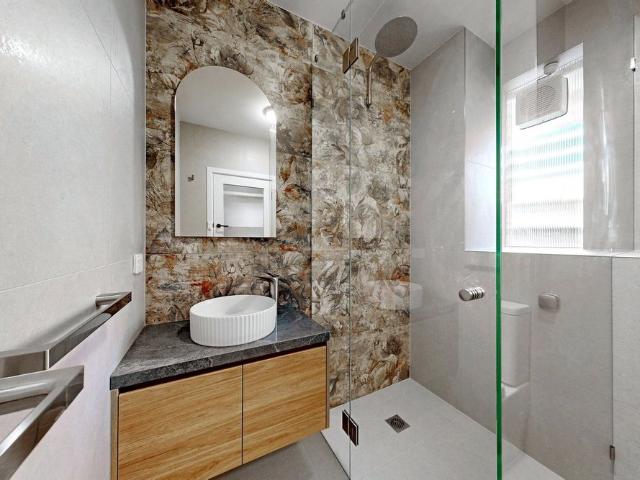 Apartment for rent in Albert Park, Melbourne