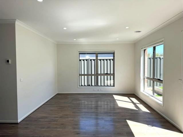 House for rent in Minta Estate, Melbourne