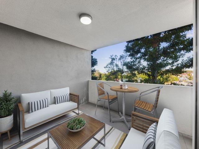 Apartment for sale in Kings Creek, Queensland