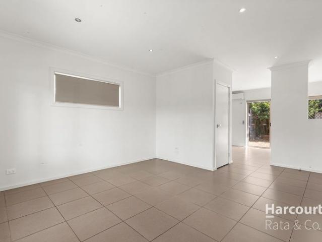 Townhouse for rent in Camerons Creek, Victoria