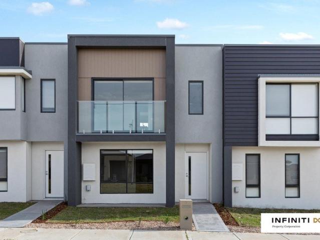 Townhouse for rent in Camerons Creek, Victoria