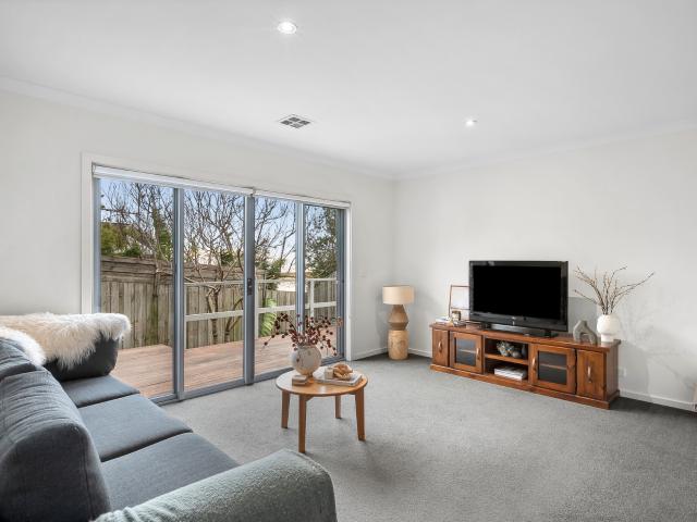 Townhouse for sale in Geelong, Victoria