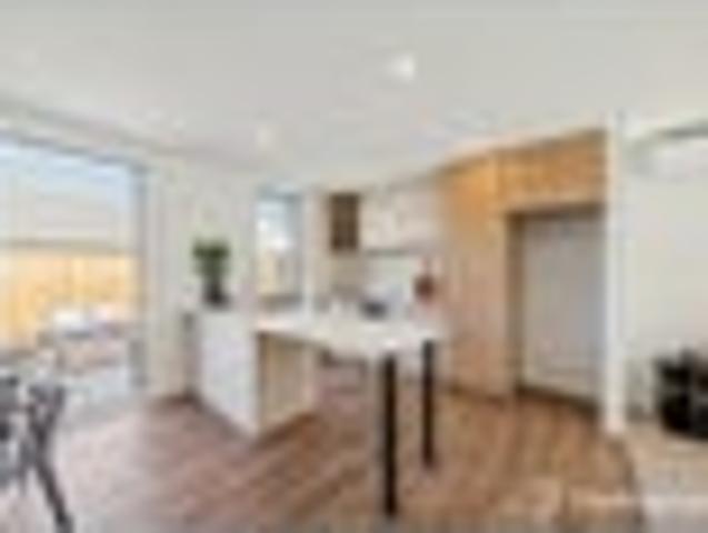 Townhouse for sale in Days Bay, Wellington