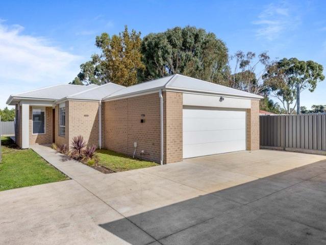 House for rent in Ballan, Victoria