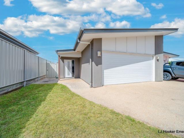 Duplex for sale in Emerald, Queensland