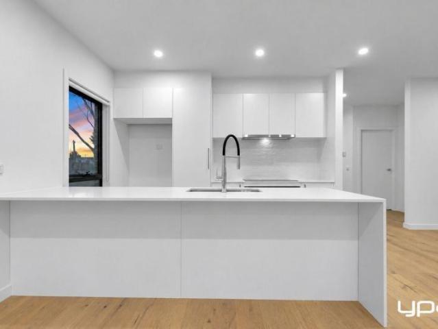 Townhouse for rent in Camerons Creek, Victoria