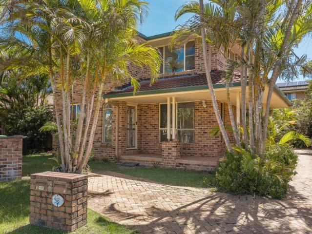 Townhouse for rent in Lennox Head, New South Wales