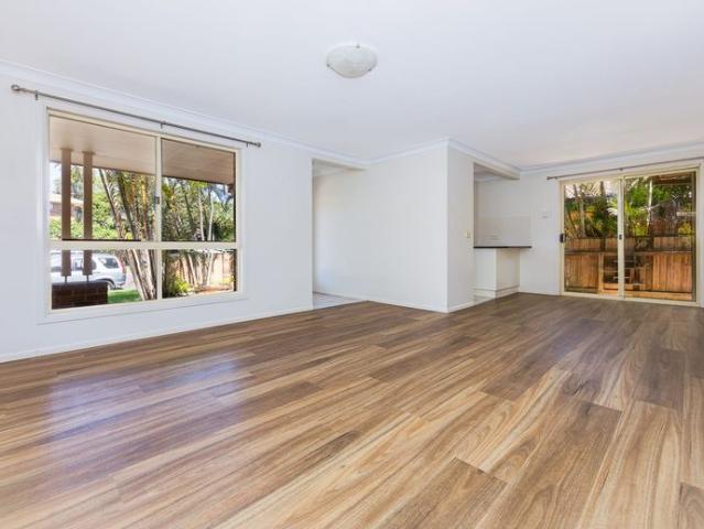 Townhouse for rent in Lennox Head, New South Wales