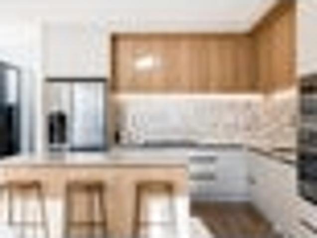 Townhouse for sale in Milldale, Rodney