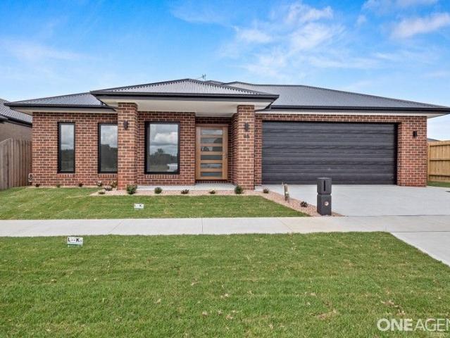 House for sale in Morwell, Victoria
