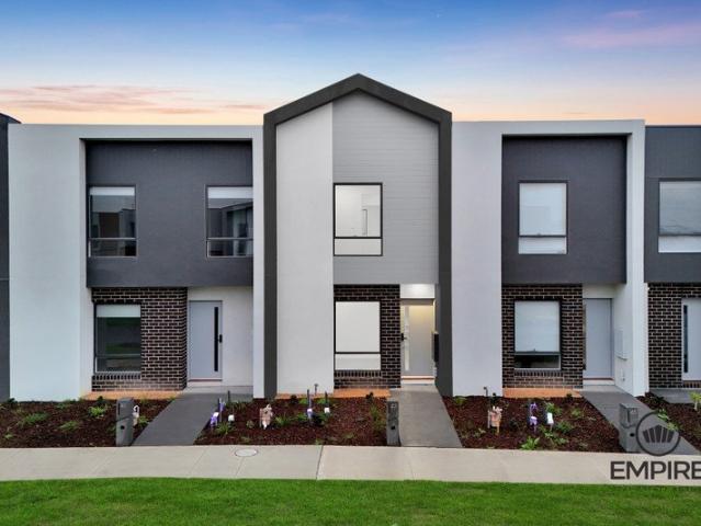 Townhouse for sale in Camerons Creek, Victoria