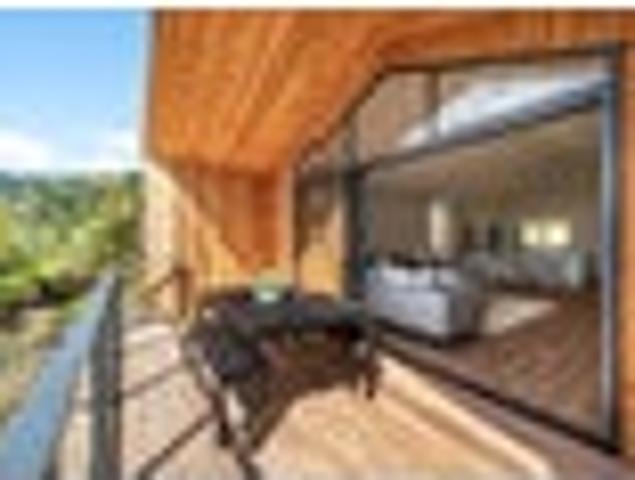 Townhouse for sale in Days Bay, Wellington
