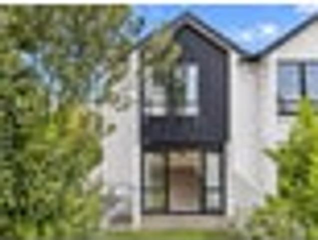 Townhouse for sale in Ōwairaka, Albert-Eden