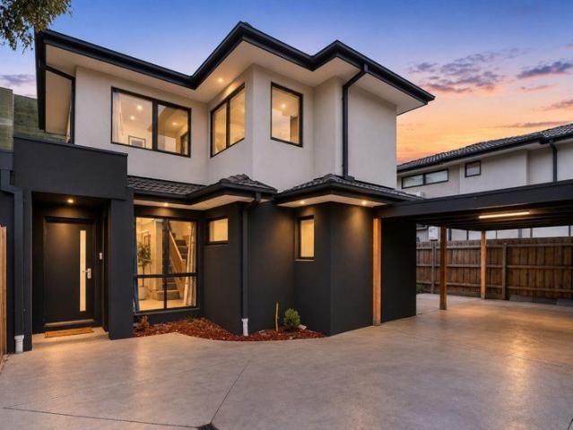 Townhouse for sale in Camerons Creek, Victoria