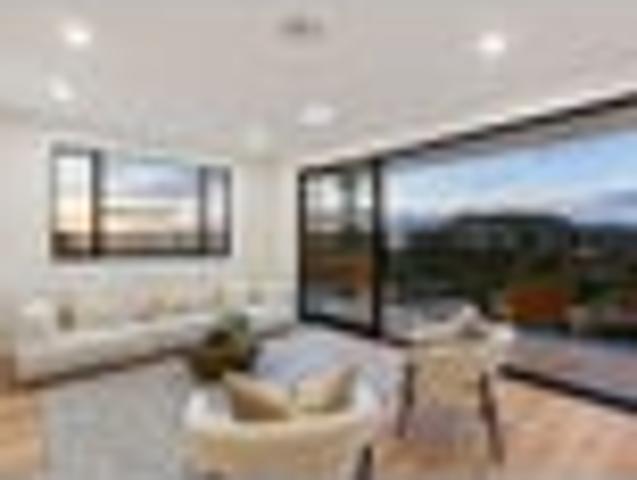Townhouse for sale in New Windsor