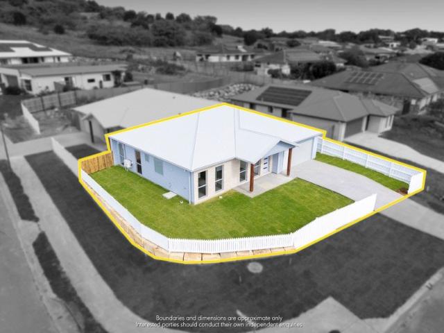 Duplex for sale in Lowood, Queensland