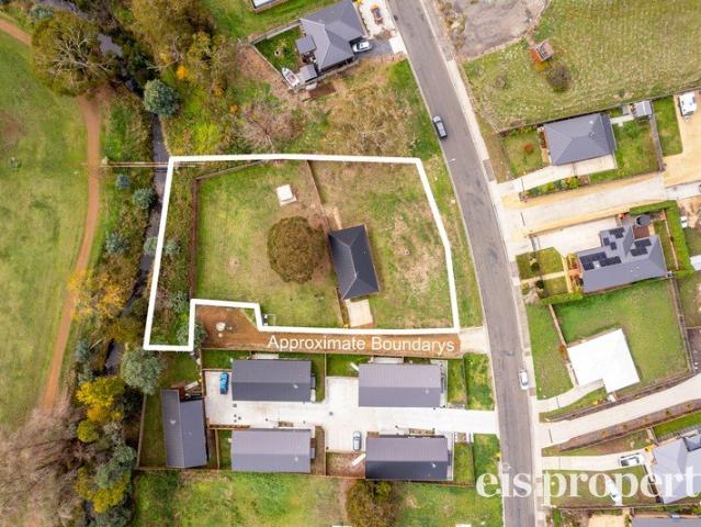 House for sale in New Norfolk, Tasmania