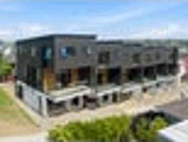 Townhouse for sale in Howick