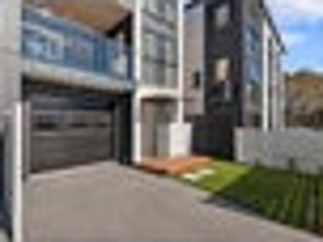 Townhouse for sale in Howick