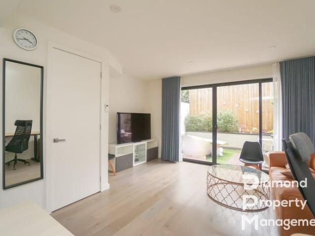 Townhouse for rent in Camerons Creek, Victoria
