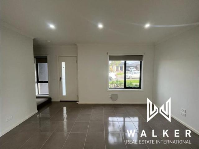 Townhouse for rent in Camerons Creek, Victoria