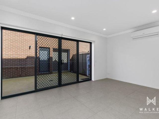 Townhouse for rent in Camerons Creek, Victoria