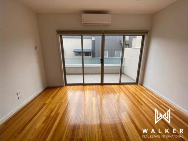 Townhouse for rent in Camerons Creek, Victoria