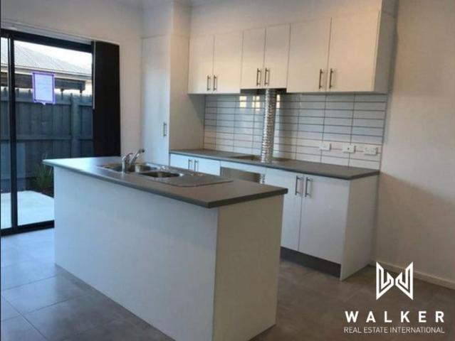 Townhouse for rent in Camerons Creek, Victoria