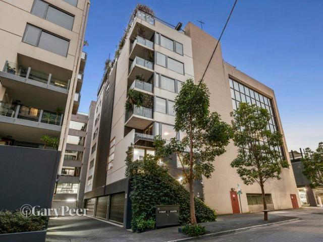 Townhouse for sale in Camerons Creek, Victoria