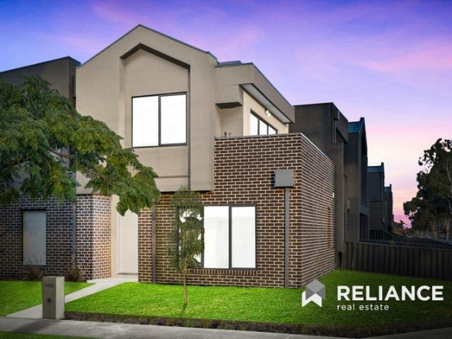 Townhouse for rent in Camerons Creek, Victoria