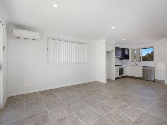 House for rent in Thrumster, New South Wales