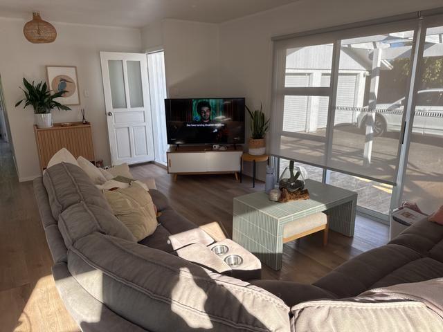 House for rent in Paremoremo, Oroua County